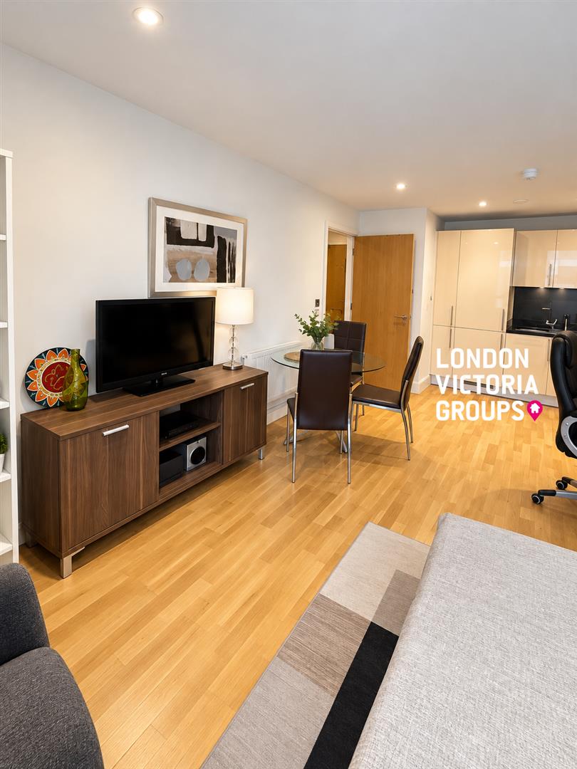 1 bed property in Denison House 20, Lanterns Way, LONDON